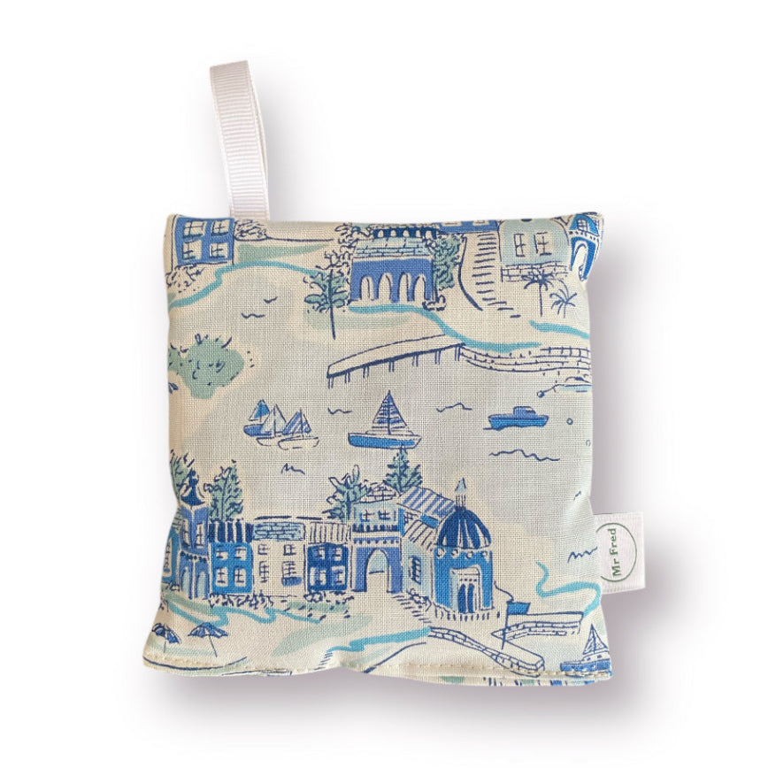 drawer sachets, lavender bags, lavender sachet, cinnamon sachets, clove sachets, linen, cupboard and drawers