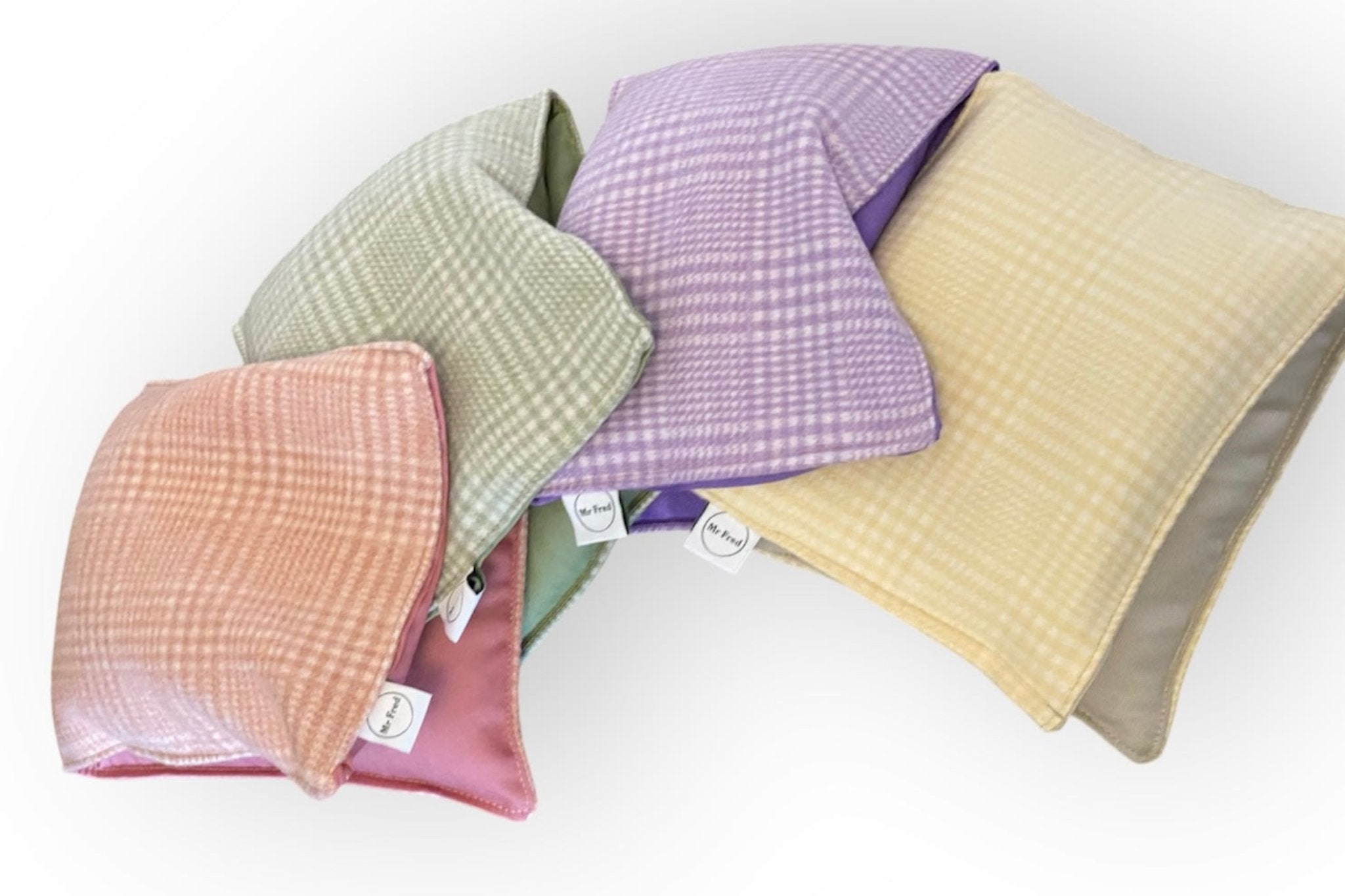 heat pack, lupini bag, cold pack, sore muscles, heat bag, wheat pack, period pain relief, endo pain